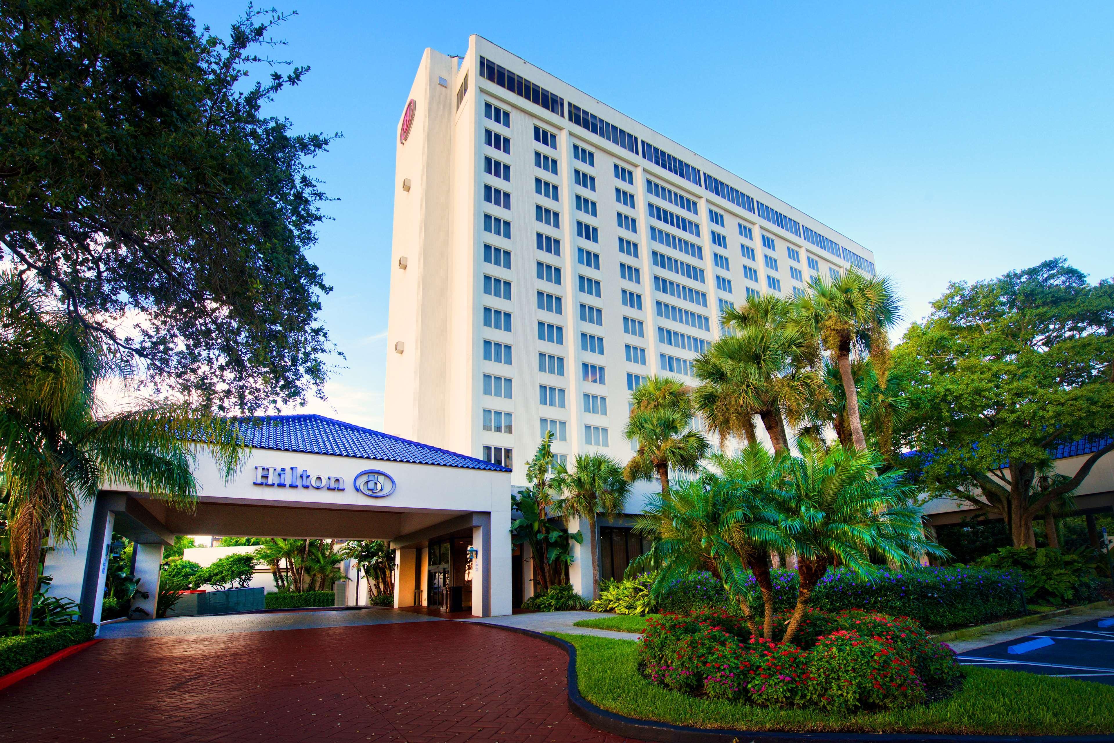 Hilton St. Petersburg Bayfront Hotel Exterior foto